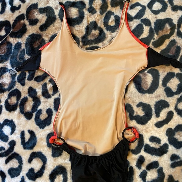 Speed Clothes Rigor Mortis Monokini - Picture 4 of 4